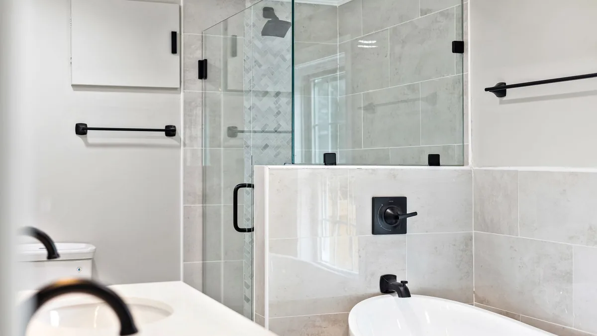 New alcove bathtub with tiled surround in Santa Clarita, CA